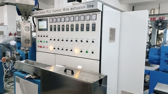 Máquina de fabricação de cabos de rede 50+35 Linha de extrusão de fios de controlo PLC