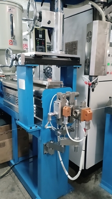 Máquina da fabricação de cabos do fio com velocidade e tensão ajustáveis