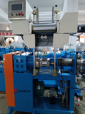 Máquina de alimentação automática do cabo de fio do equipamento da operação automática