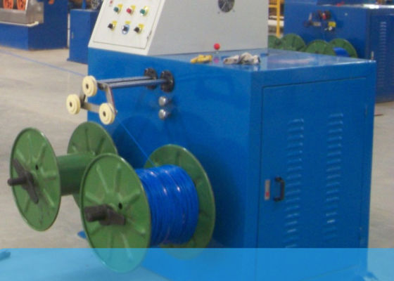 Máquina da extrusora do cabo do PVC da dupla camada 500mpm com condutor de cobre
