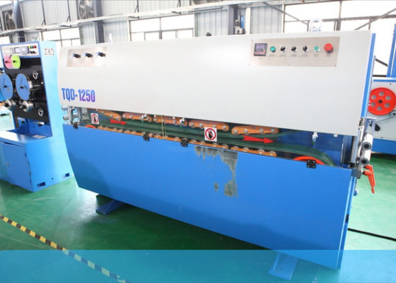 Dispositivo de Tração Pneumática para Linha de Revestimento de Cabo Óptico de Fibra Óptica Externa