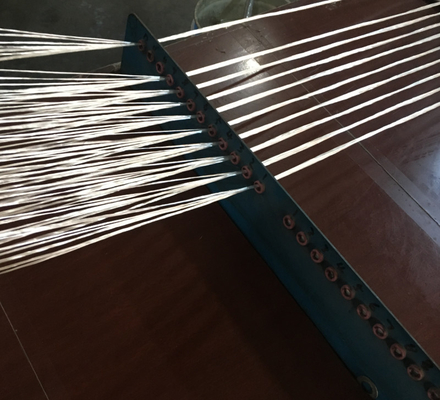 Os Pultrusions fazem à máquina da fibra de vidro reforçaram FRP plástico para o cabo de fibra ótica