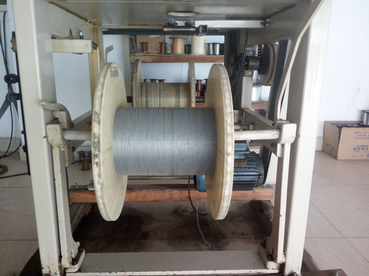 Máquina de entrançamento de 16 Spiddles para o cabo coaxial/Lan Cable